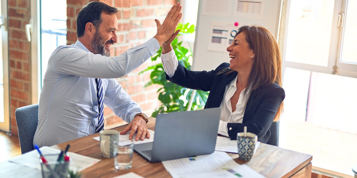 When is the best time to negotiate the rental price in Barcelona?